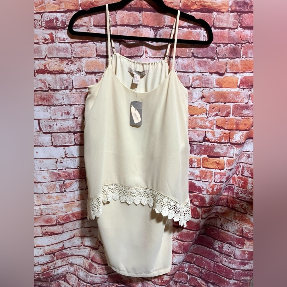 Forever 21 size small dress. New with tags.